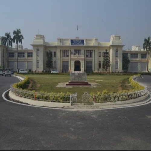 बिगड़ती कानून व्यवस्था के नाम पर विधानसभा में हंगामा