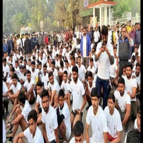 बिहारी टार्जन के साथ दौड़ा मोतिहारी